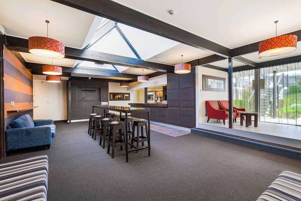 The Riccarton 30/50