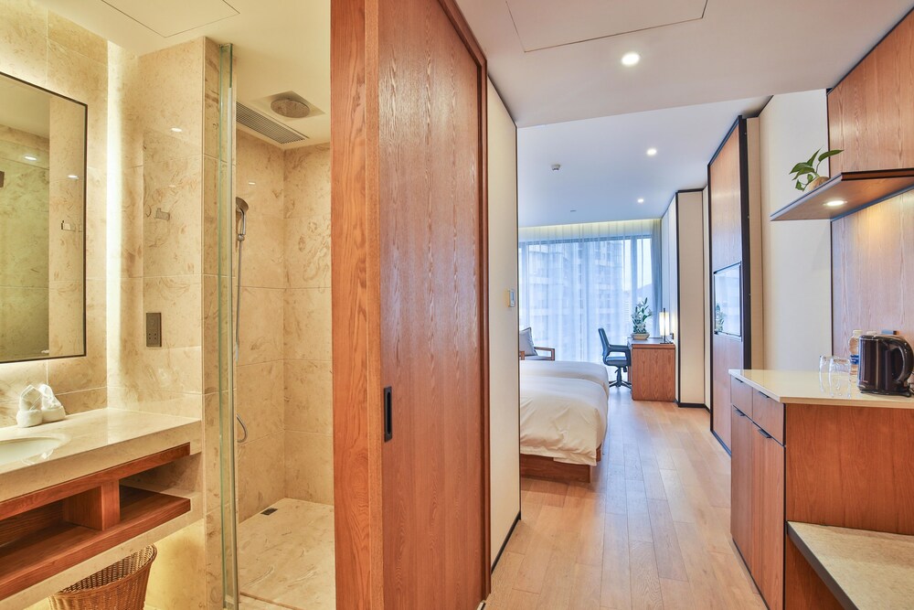 SSAW Boutique Hotel Meimei Wenzhou 47/48