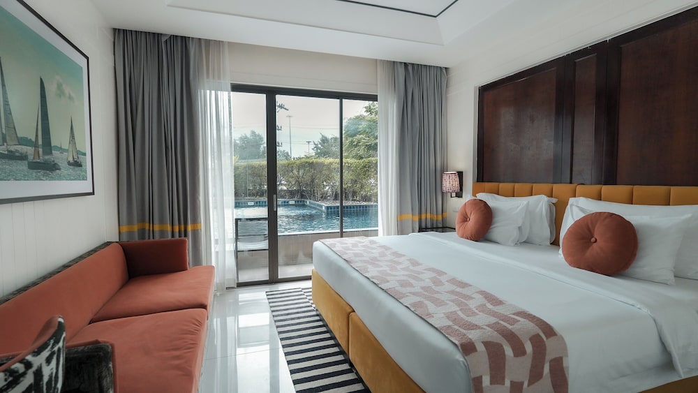 Sugar Marina Resort Art Karon Beach 15/49