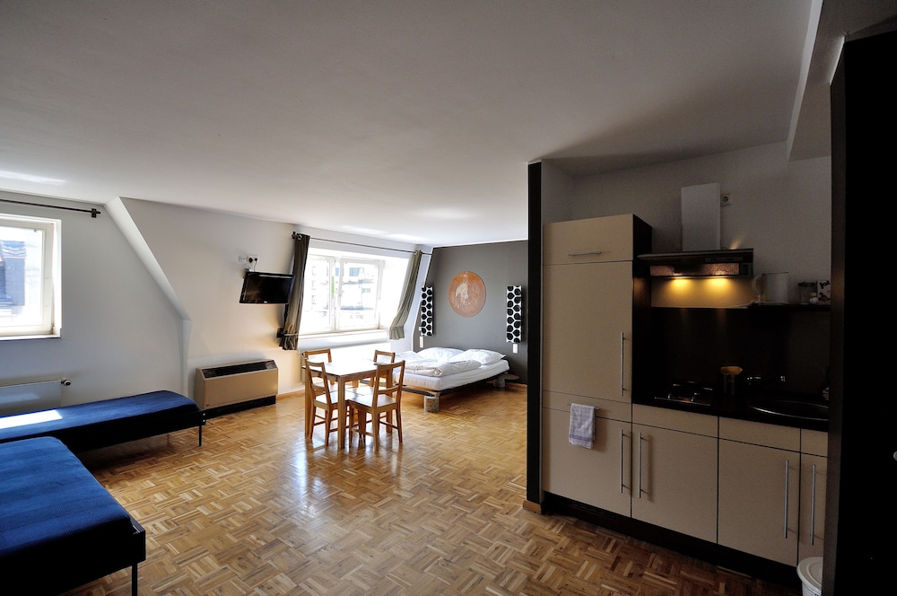 Five Elements Hostel Frankfurt 47/51