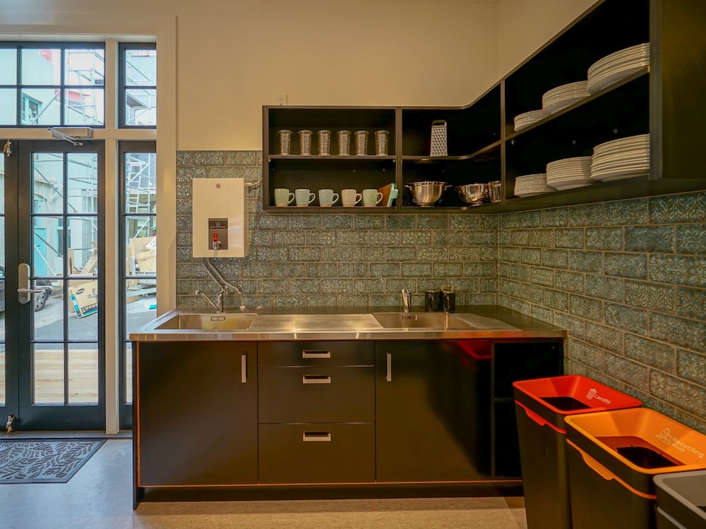 The Marion Hostel 48/57