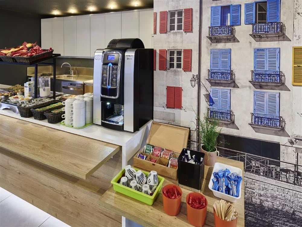 IBIS BUDGET BAYONNE 6/19