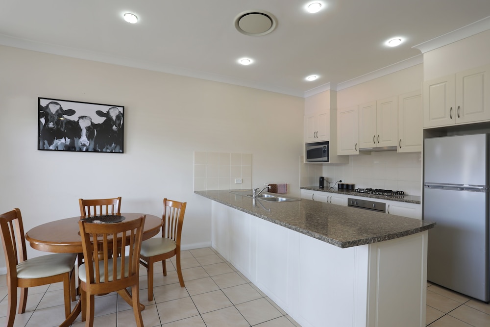 Cadman Motor Inn Tamworth 30/37