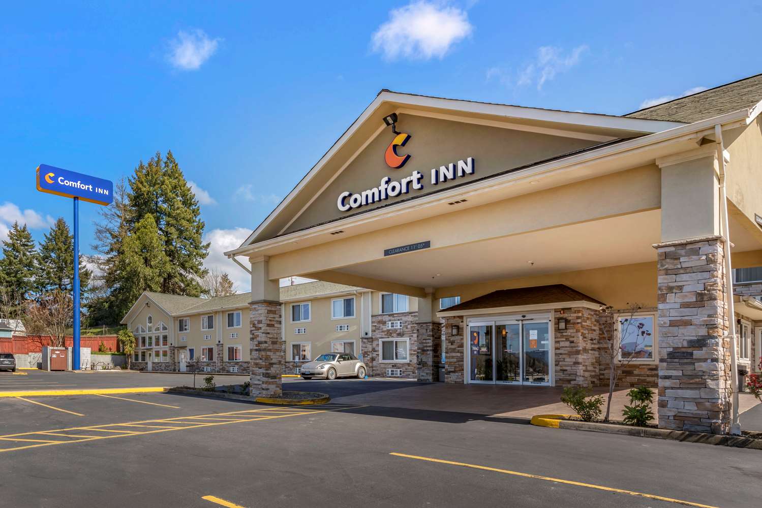 Comfort Inn Roseburg, OR 27/29