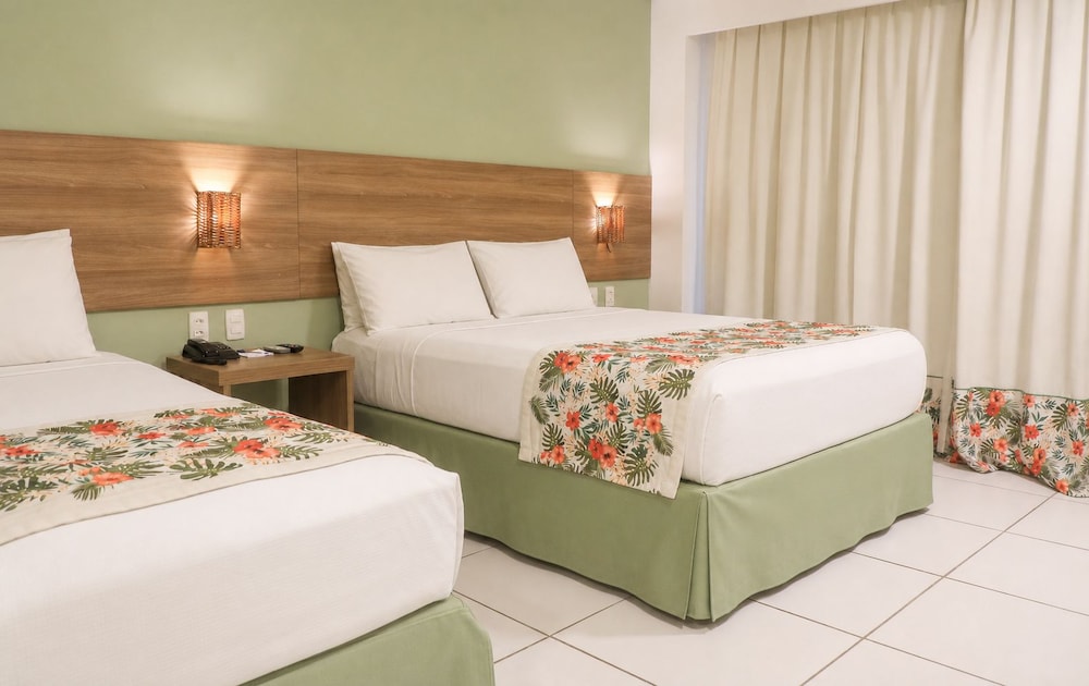 Superior, Triple, 1 Queen and 1 Single Bed