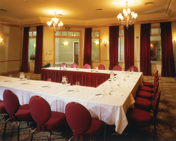 Carlton Hotel 47/60