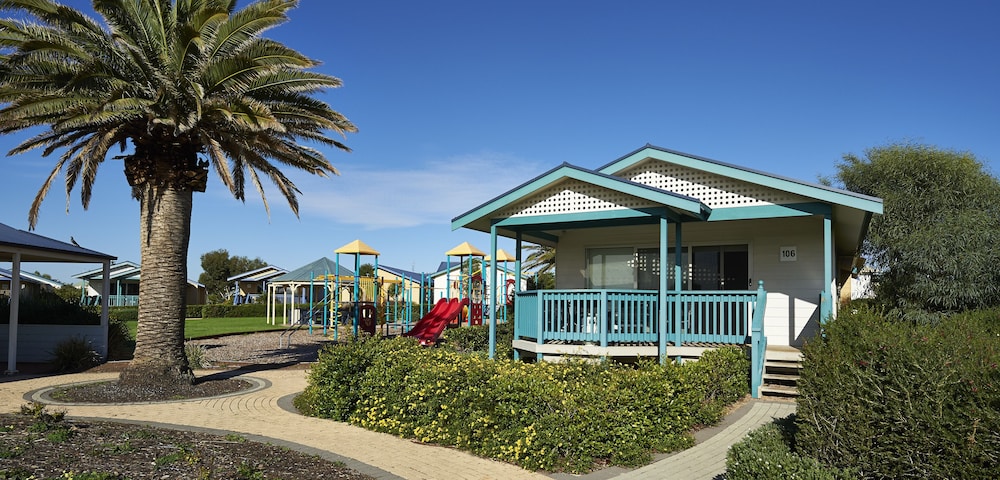 West Beach Parks Resort 5/51