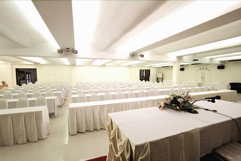 The Regent Hotel Ubonratchathani 59/66