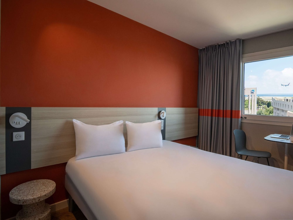 Ibis Budget Nice Aeroport Promenade Des Anglais 25/56