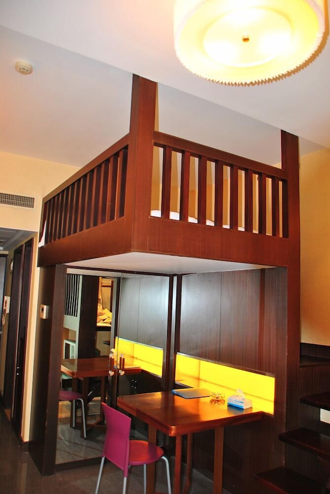 Shanghai Abest Xinshikong Apartments 55/71