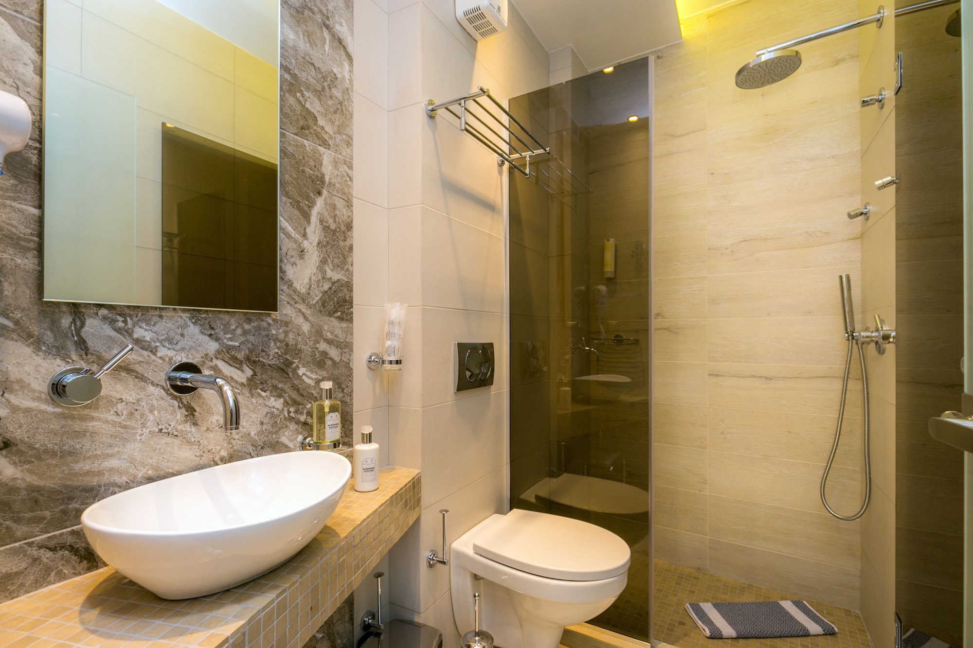 lobelia luxury suites