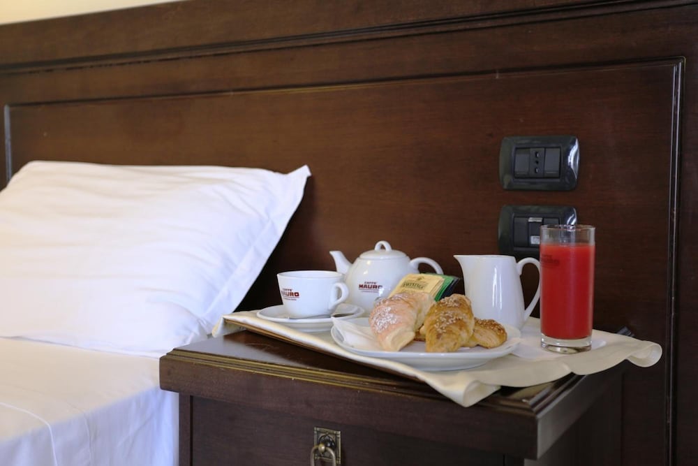 Albanuova Hotel Reggio Calabria 40/43