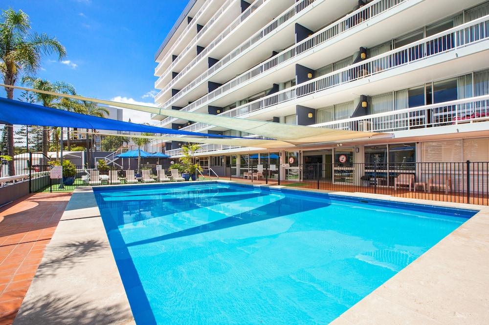 PORT PACIFIC RESORT 7/66
