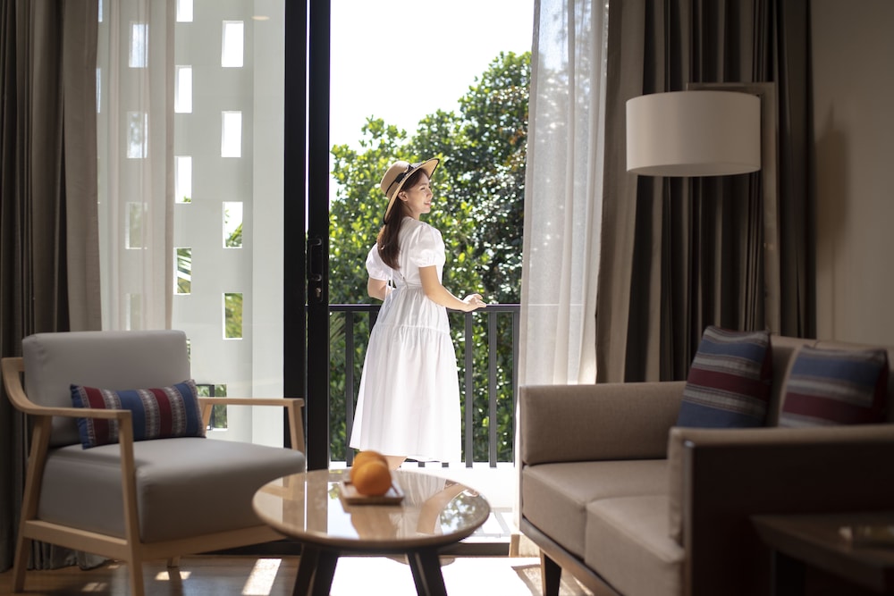 Emmaline Hotel Nan 20/35