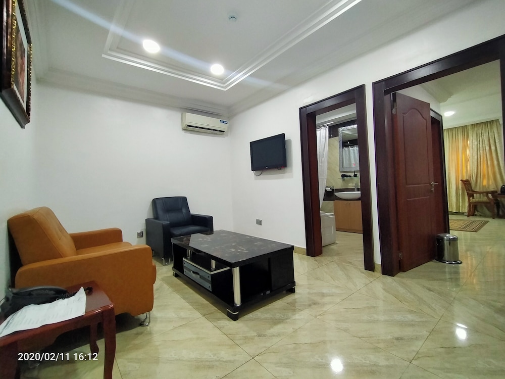 Immaculate Platinum Luxury Resorts 19/32