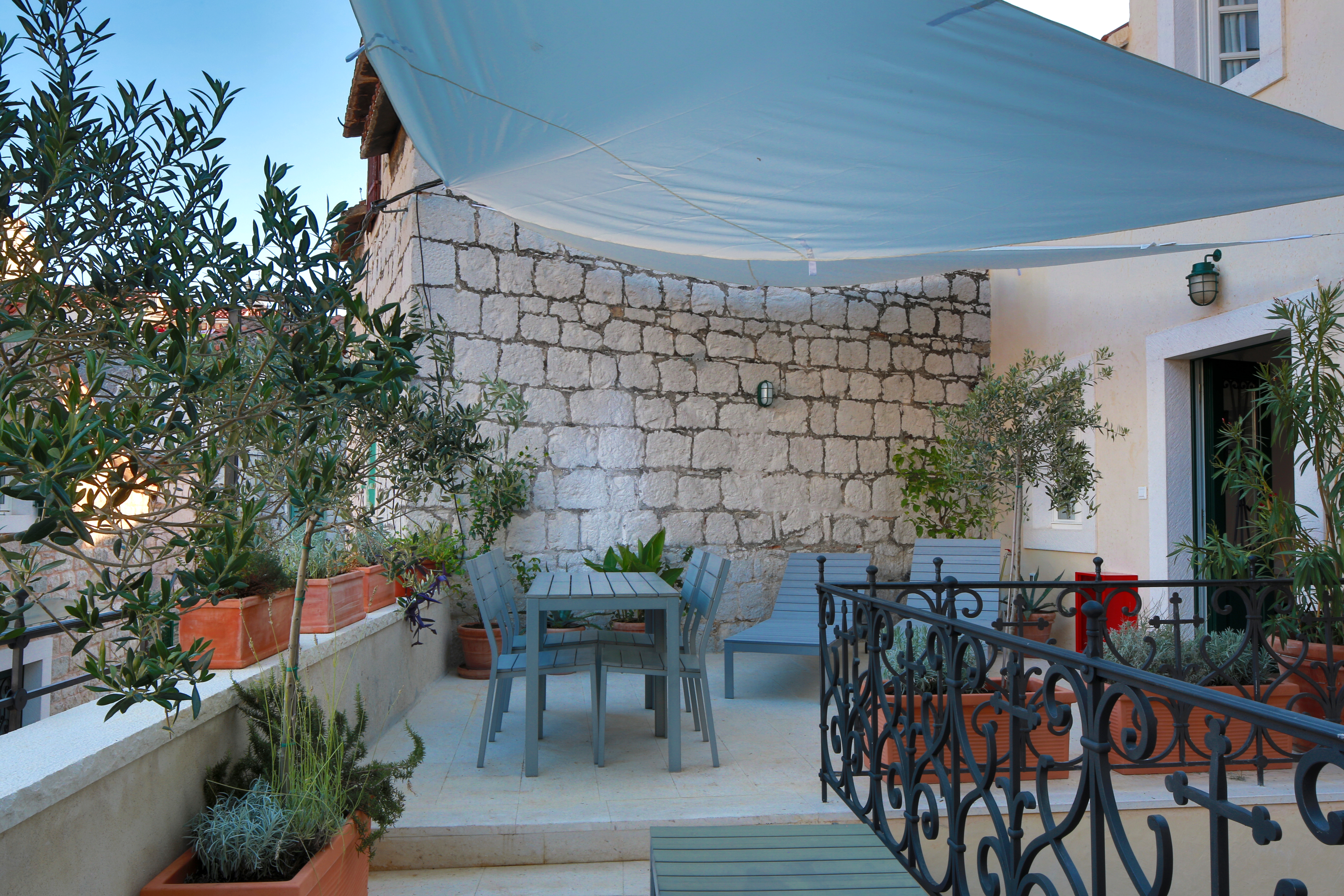 Divota Apartment Hotel 63/80