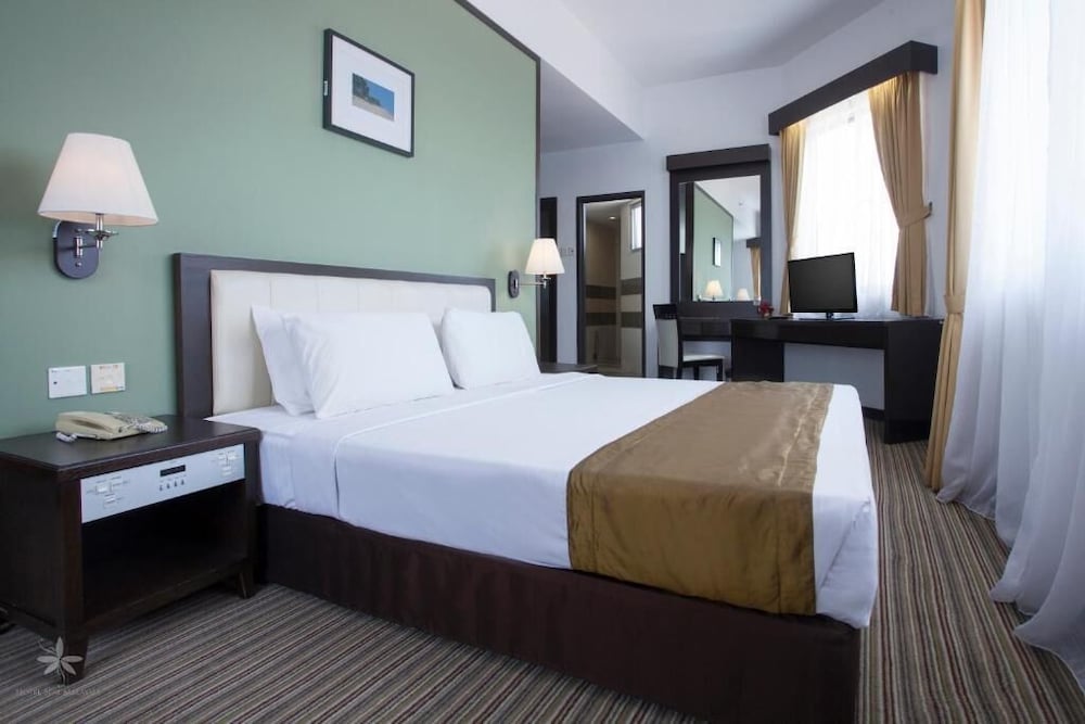 Hotel Seri Malaysia Kepala Batas 14/35
