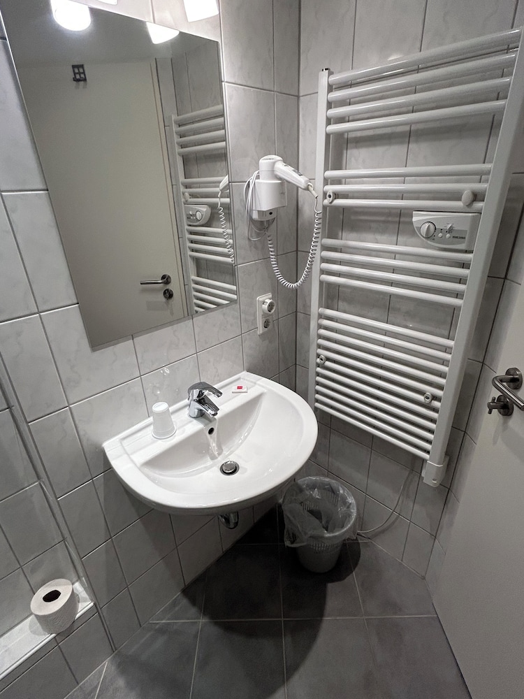 Hotel Haus Schwan 23/25