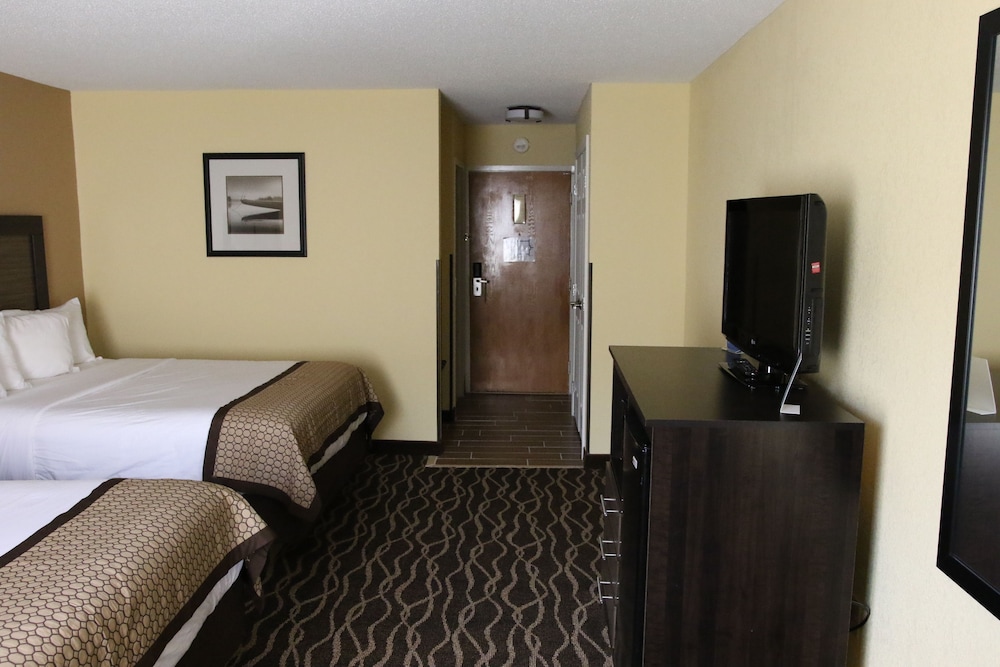 Quality Inn & Suites Frostburg-Cumberland 19/58