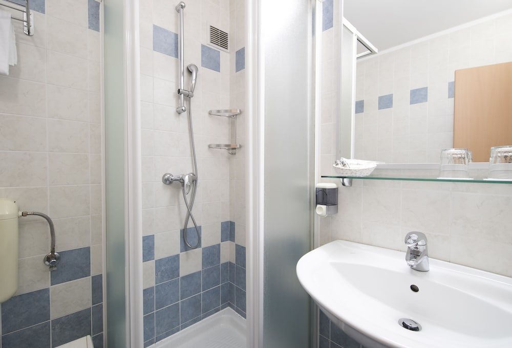 San Simon Resort Depadance 40/43
