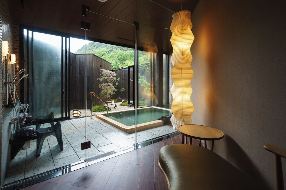 Shogawa Onsen Furyu Midou Zashiki Yumetsuzuri 20/32