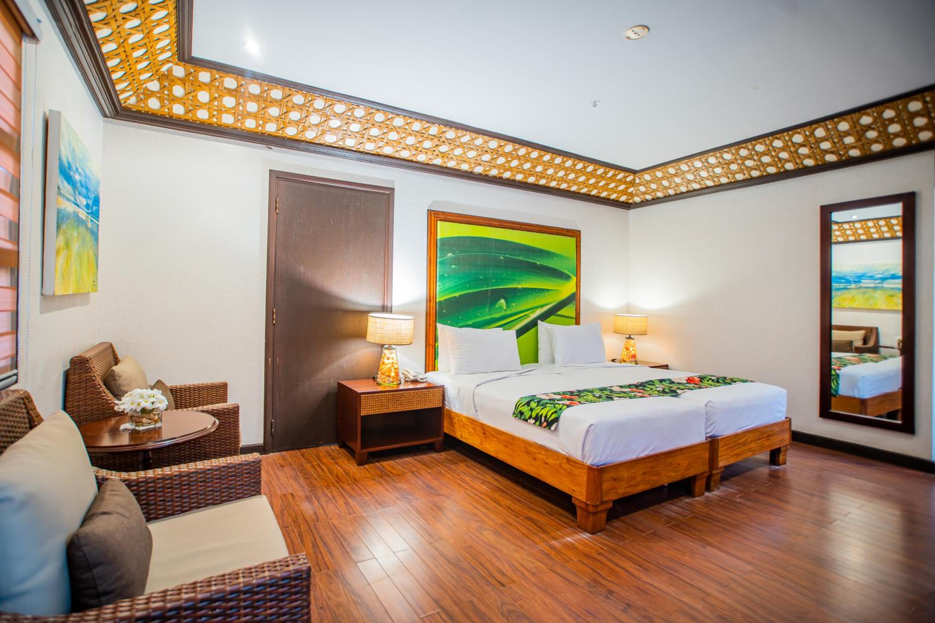 Deluxe, Twin Beds, Club Agutaya 4/10