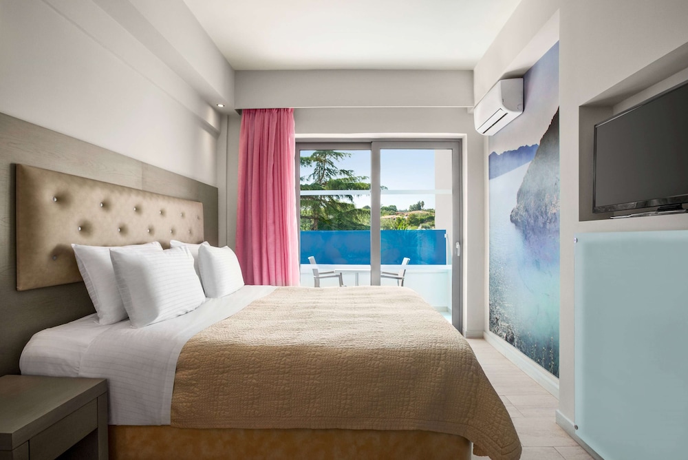 Design, Standard, Queen Bed
