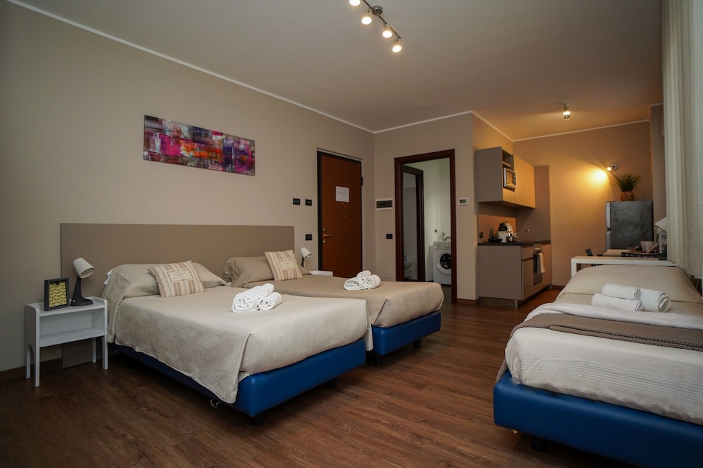 Expo Residence Rho 14/50