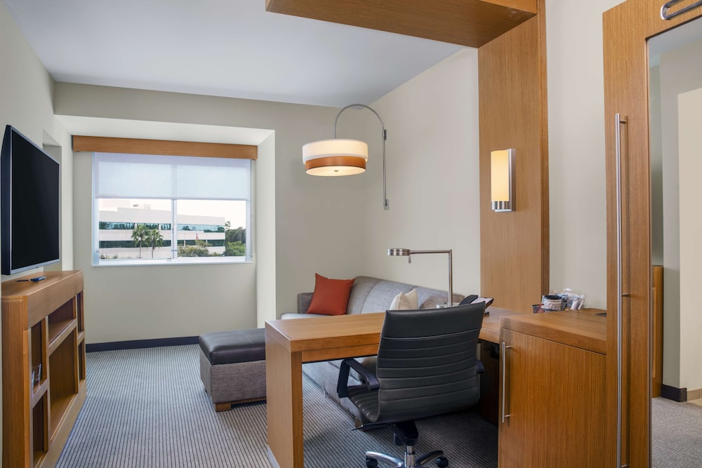 Hyatt Place Titusville / Kennedy Space Center 37/40