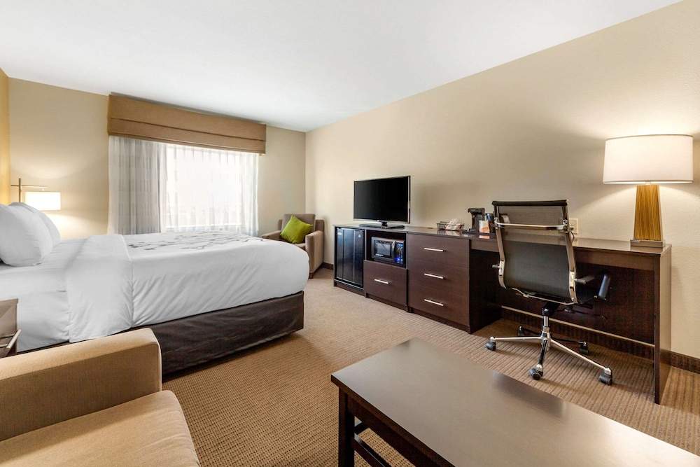 Sleep Inn & Suites Lincoln University Area 8/42
