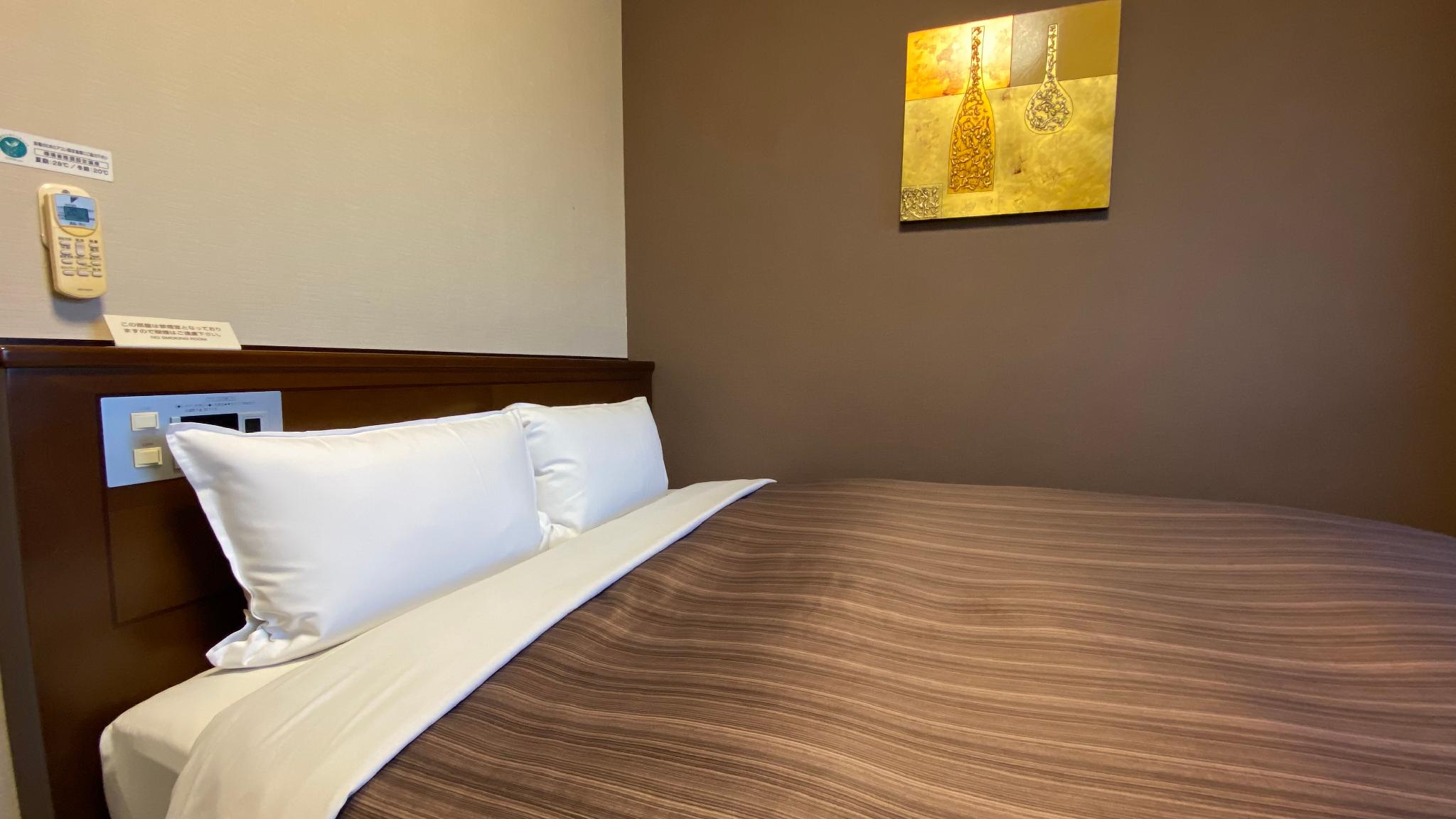 Semi Room, Standard, Semi Double Bed