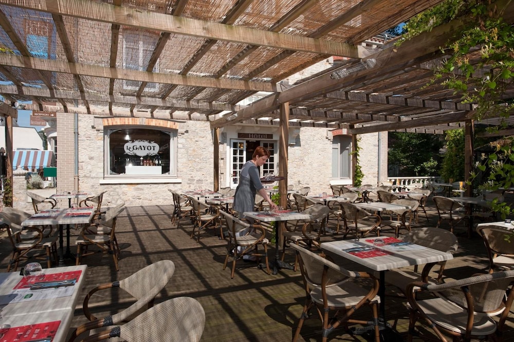 Inter Hotel O Gayot 30/34