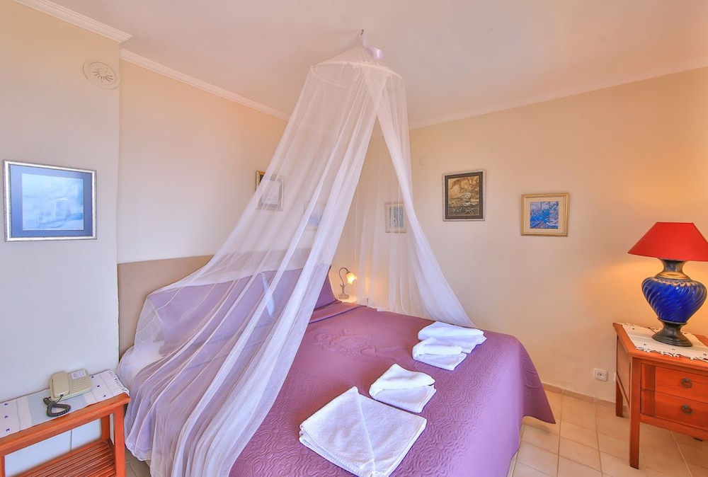 Diva Residence Hotel 8/50