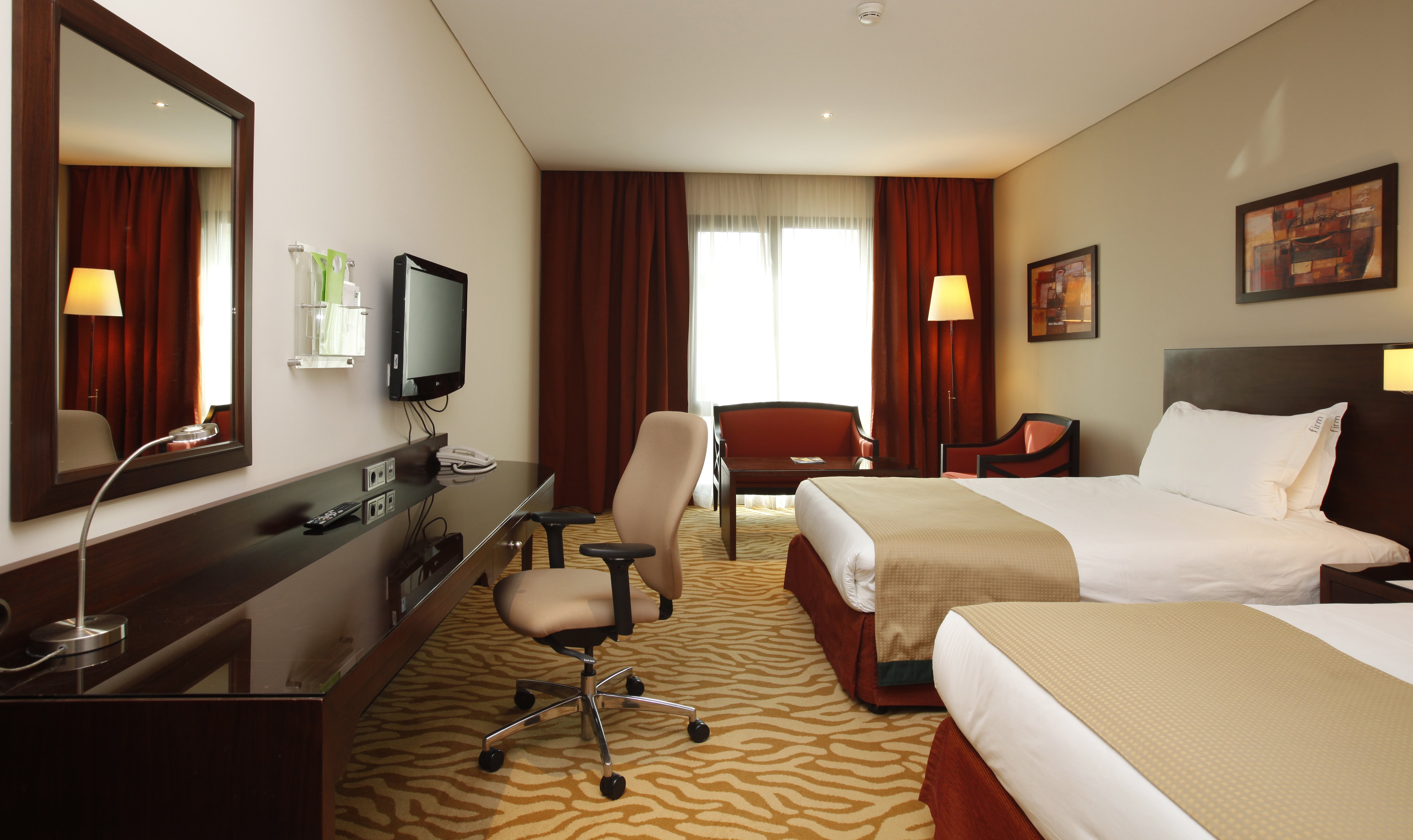 غرفة بريميوم بسريرين منفصلين، هوليداي إن - العليا(Holiday Inn Olaya) 1/1