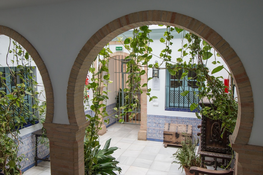 Apartamentos Suites Santa Cruz 1/52