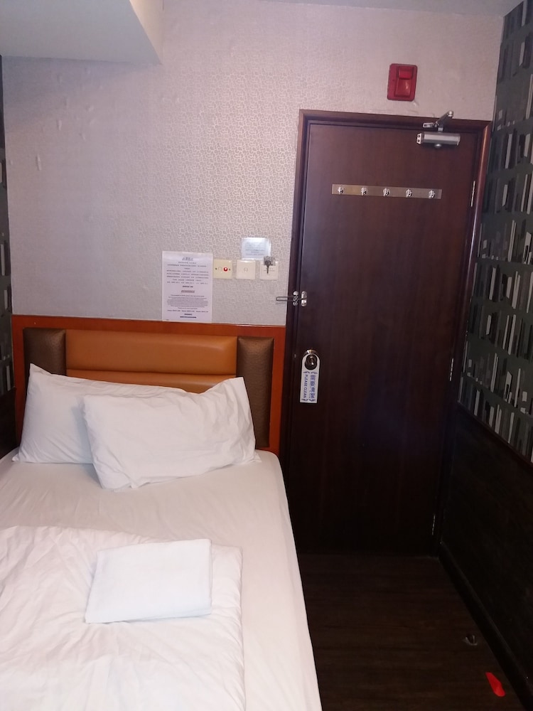 Rai Lei Hotel 11/50