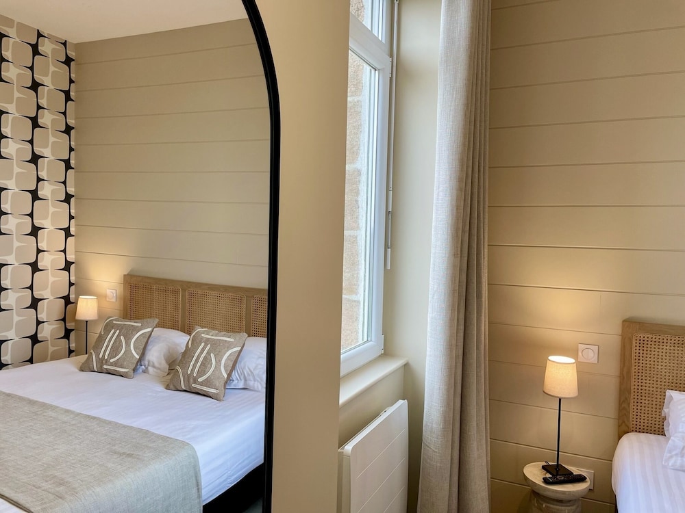 Hotel Les Costans the Originals Relais 8/50