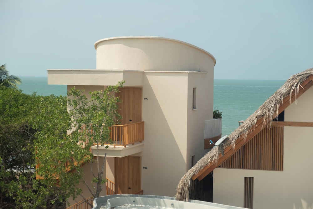Hotel Aimarawa 5/50