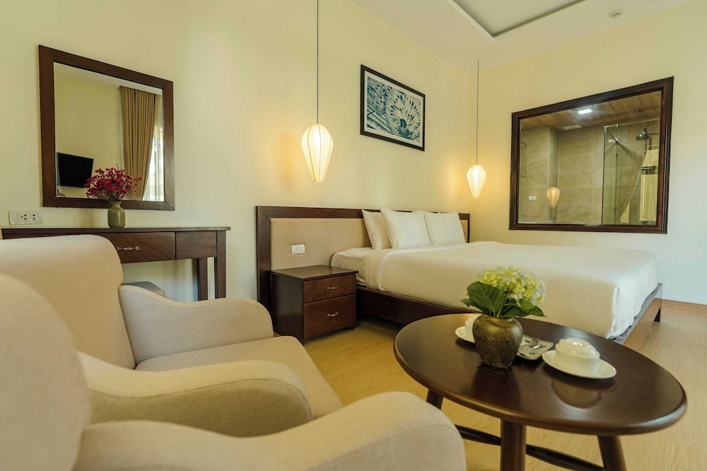 Le Pavillon Villa 34/50