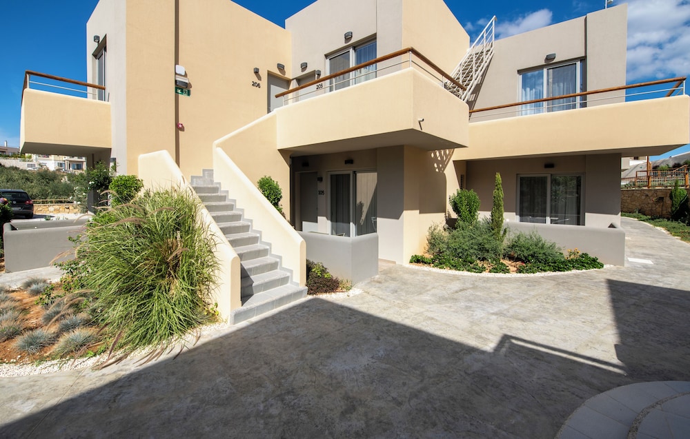 Villaggio Mare Suites 52/60