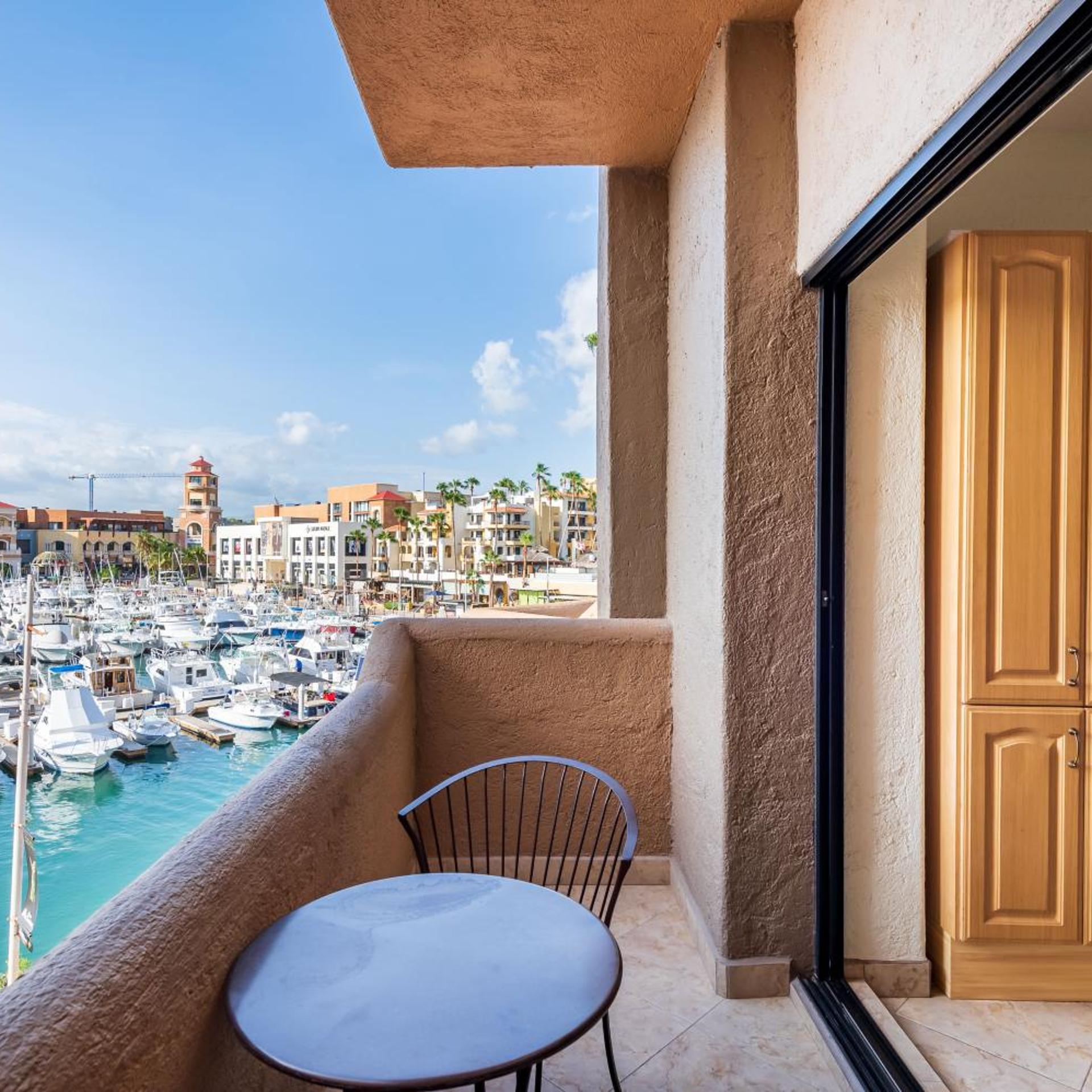 Marina Town &amp; Beach Studios 37/62