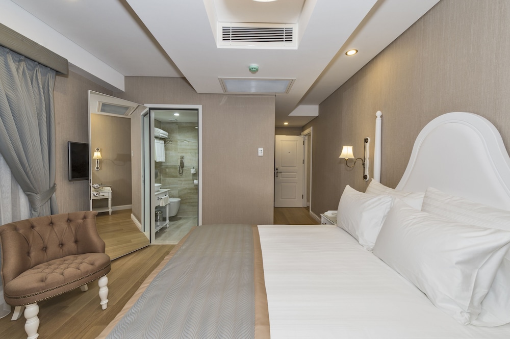 HANNA HOTEL 22/69