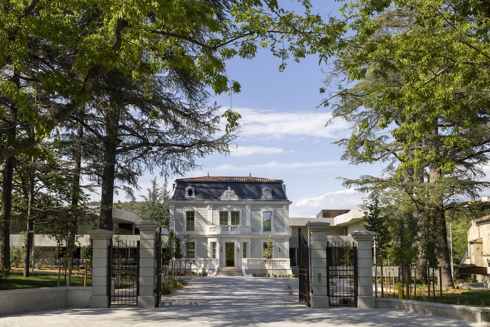 Hotel Spa Restaurant Villa Castellane by Germain Collection 74/82