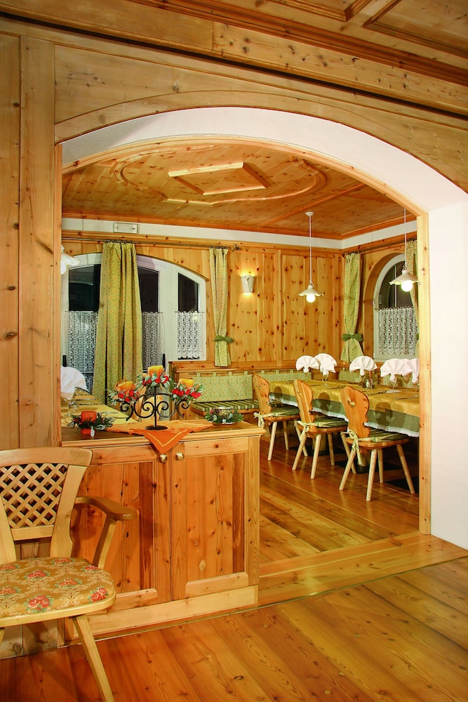 Gran Chalet Soreghes 63/69