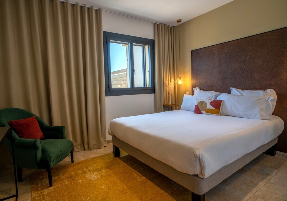 Les Chambres De Casarina 17/70