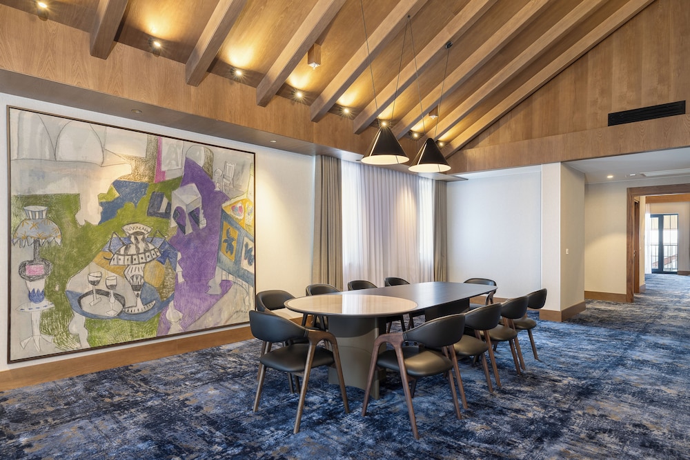 Ambassadori Goderdzi Hotel 40/50