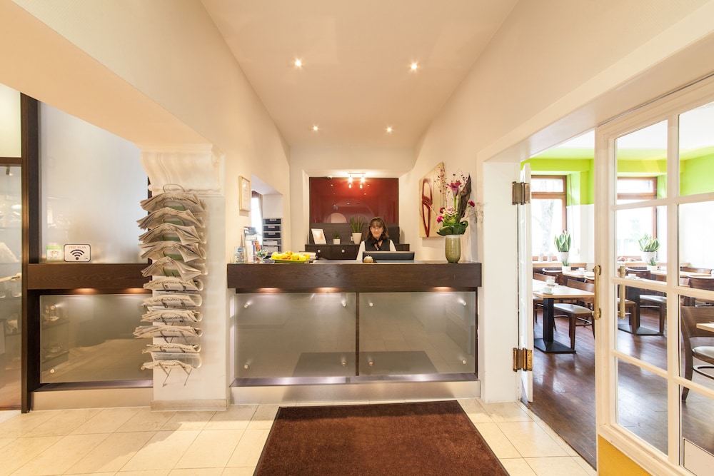 Hotel Offenbacher Hof 3/50