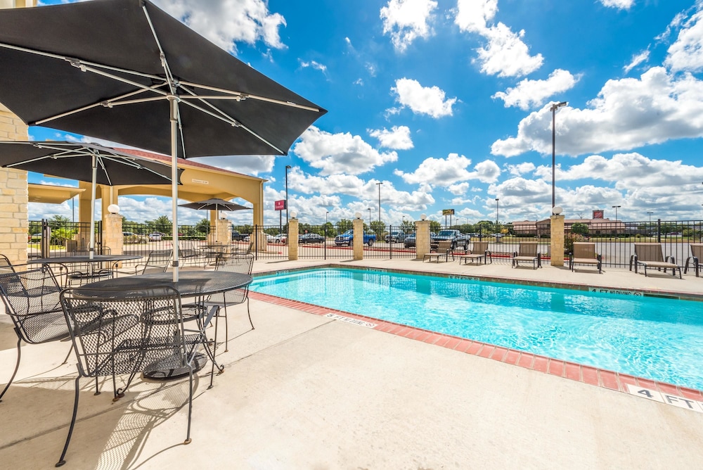 Ramada By Wyndham College Station 5/55