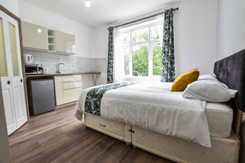 OYO Regency Guest House Manchester North 22/43