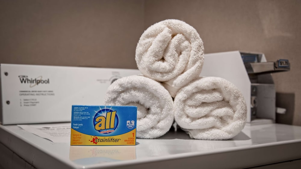 Best Western Plus New Cumberland Inn & Suites 14/35